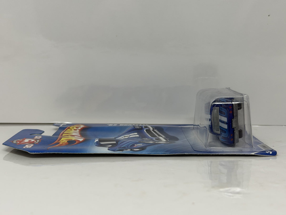 Hot Wheels 2010 Collector Edition 1962 Corvette K-Mart Mail in 1:64 Diecast