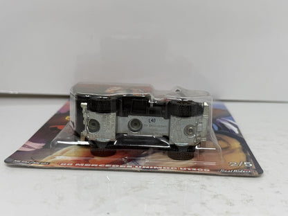 Hot Wheels Street Fighter V 1988 Mercedes Unimog U1300 1:64 Diecast Real Riders