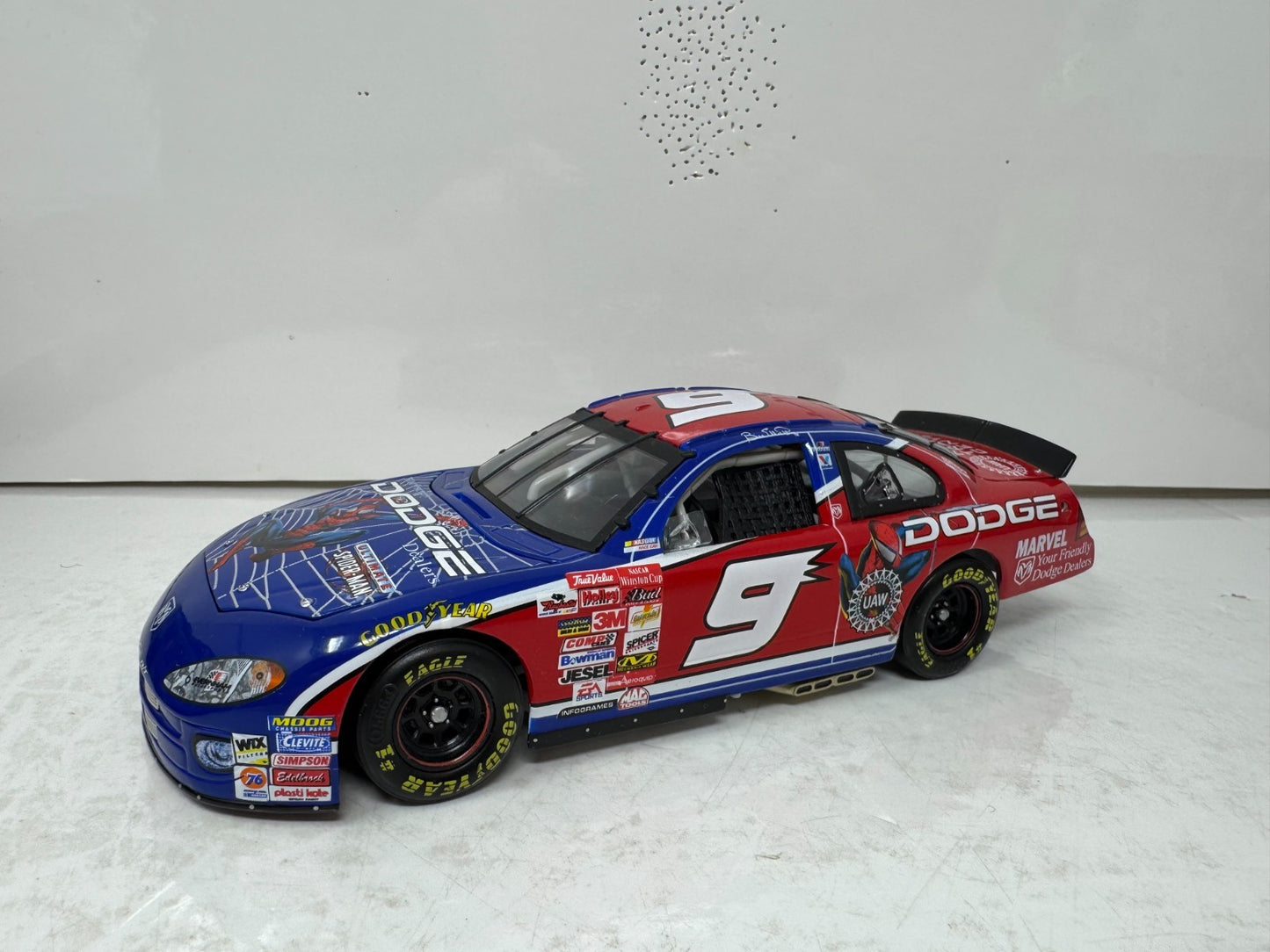 Action Nascar #9 Bill Elliott Spider-Man 2001 Dodge Intrepid R/T 1:24 Diecast
