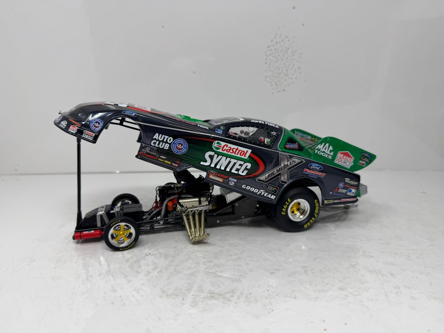 Motorsports Authentics NHRA John Force Castrol Eric Medlen Tribute 1:24 Diecast