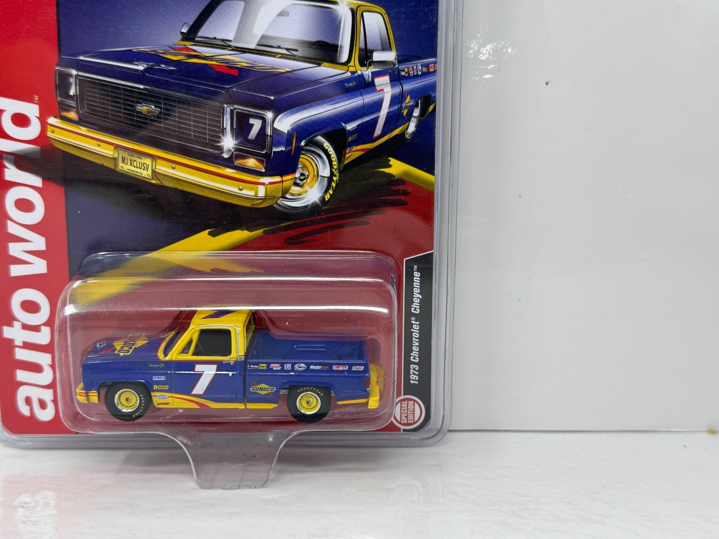 Auto World Sunoco 1973 Chevrolet Cheyenne 1:64 Diecast