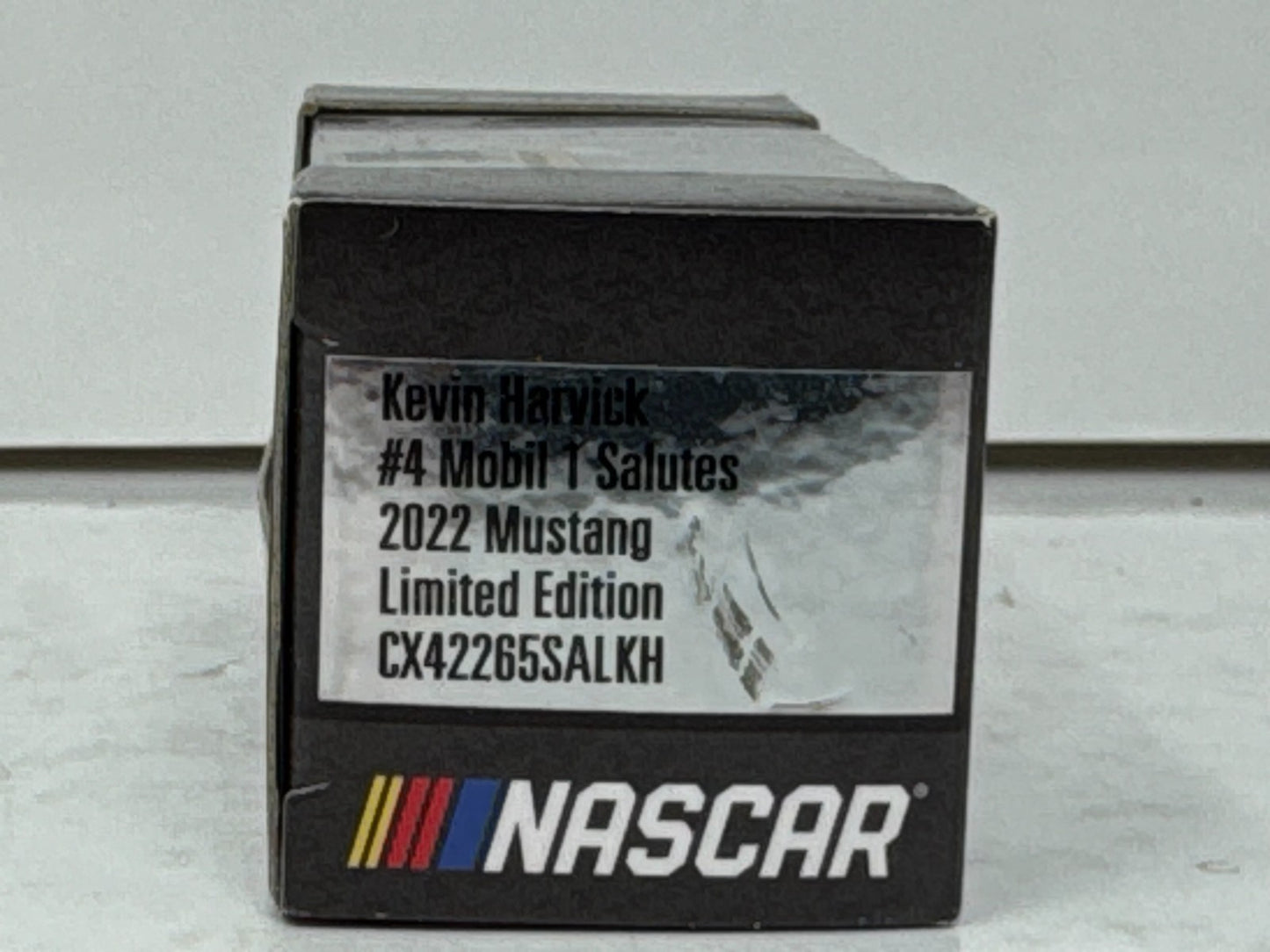 Kevin Harvick #4 Mobil 1 Salutes 2022 Ford Mustang NASCAR 1:64 Diecast