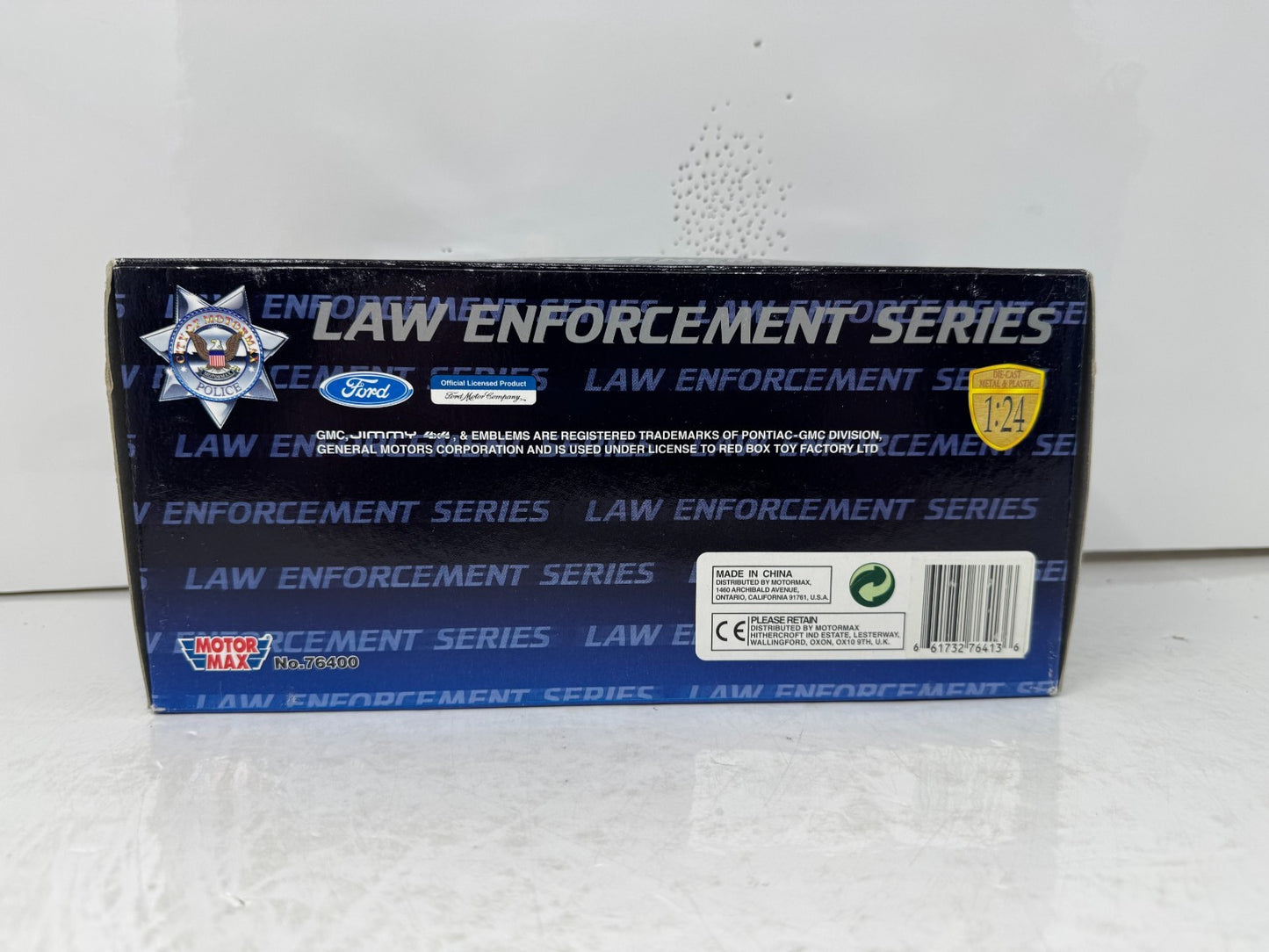 Motormax RCMP Ford Crown Victoria Police Car 1:24 Diecast Blue Box Edition