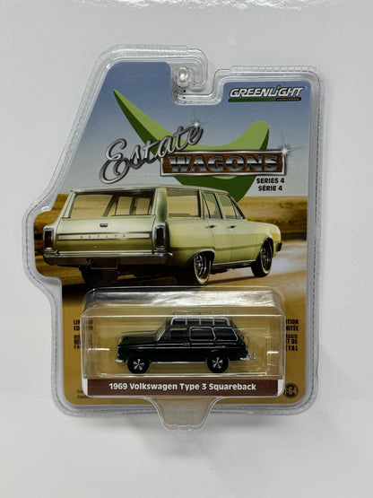 Greenlight Estate Wagons Series 4 1969 Volkswagen Type 3 Squareback 1:64 Diecast