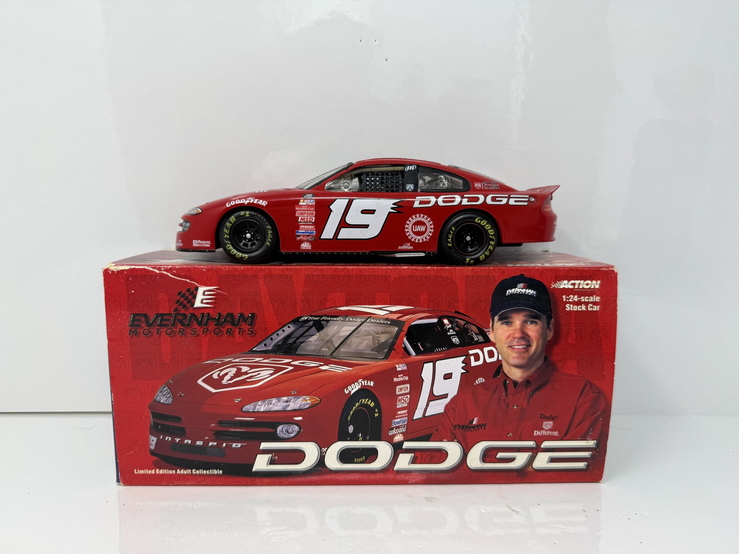 Action Nascar Ray Evernham #19 Dodge Show Car 2000 Intrepid RT 1:24 Diecast