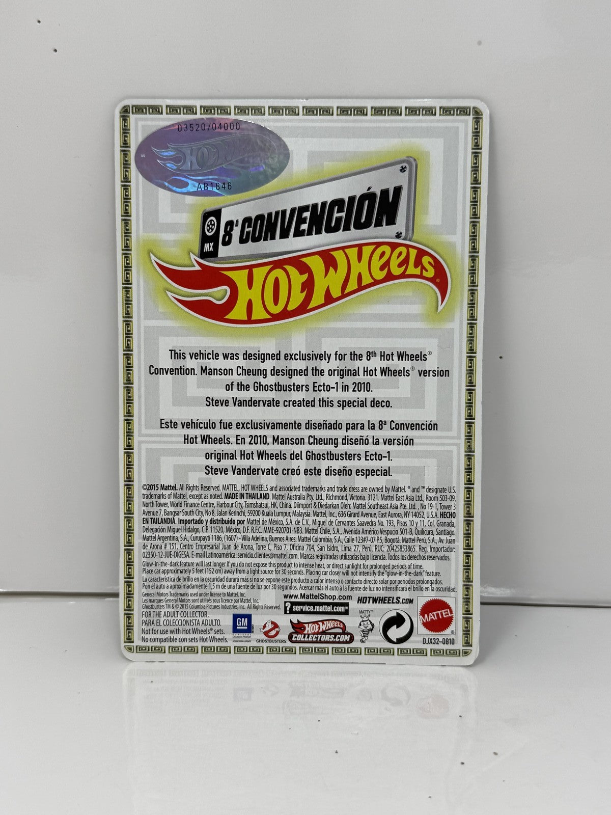 Hot Wheels 2015 Mexico Convention Ghostbusters Ecto-1 Glow 1:64 Diecast #3520
