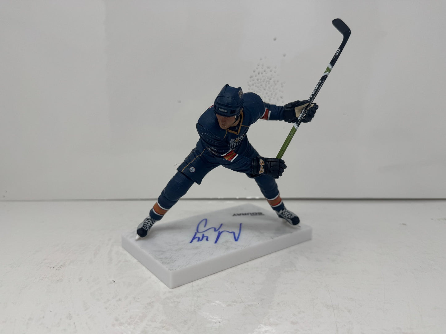 McFarlane NHL Sheldon Souray Edmonton Oilers Figure Auto Signed