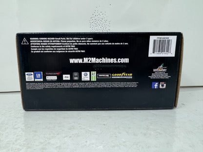 M2 Machines 1957 Chevrolet Bel Air Hardtop Wild Cards 1:24 Diecast