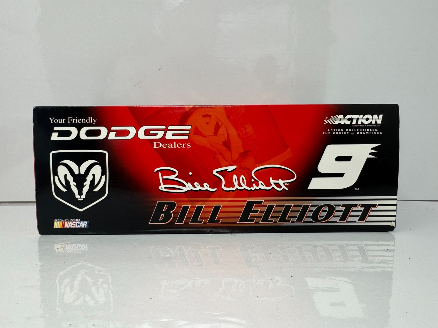 Action NASCAR Bill Elliott #9 Muhammad Ali 2001 Dodge Intrepid RT 1:24 Diecast