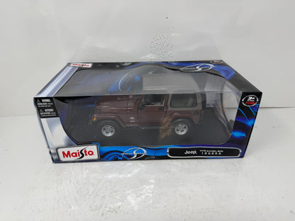 Maisto Special Edition Jeep Wrangler Sahara 1:18 Diecast Maroon Car