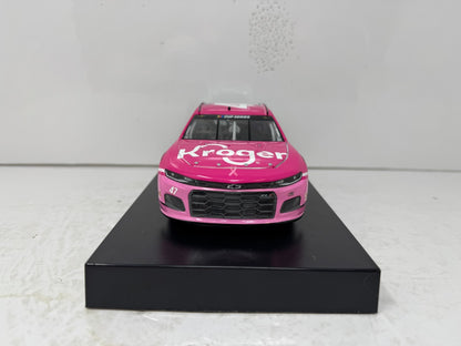 Lionel NASCAR #47 Ricky Stenhouse Jr Kroger Pink Camaro ZL1 1:24 Diecast