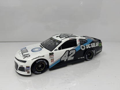 Lionel NASCAR Kyle Larson #42 DC Solar Darlington 2018 Autographed 1:24 Diecast
