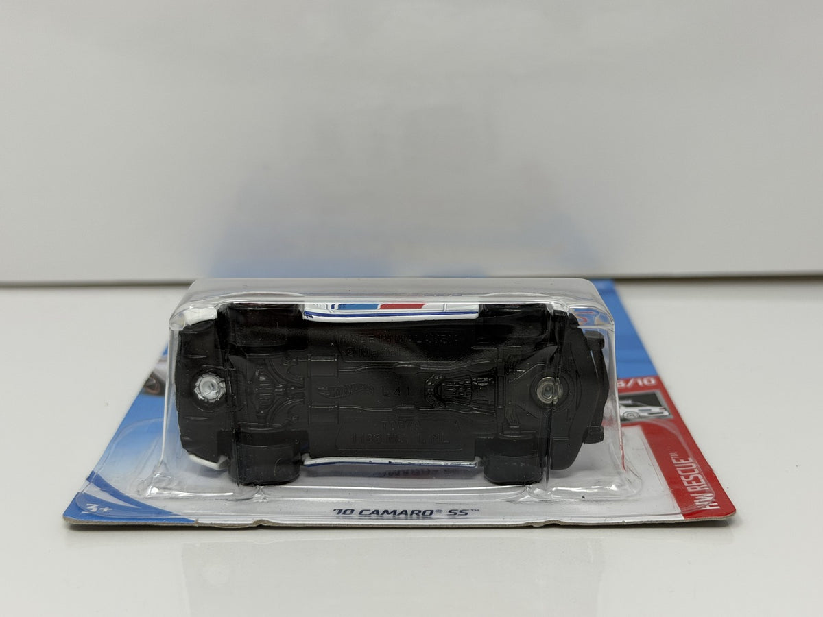 Hot Wheels HW Rescue 2010 Chevrolet Camaro SS 1:64 Diecast White