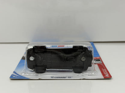 Hot Wheels HW Rescue 2010 Chevrolet Camaro SS 1:64 Diecast White