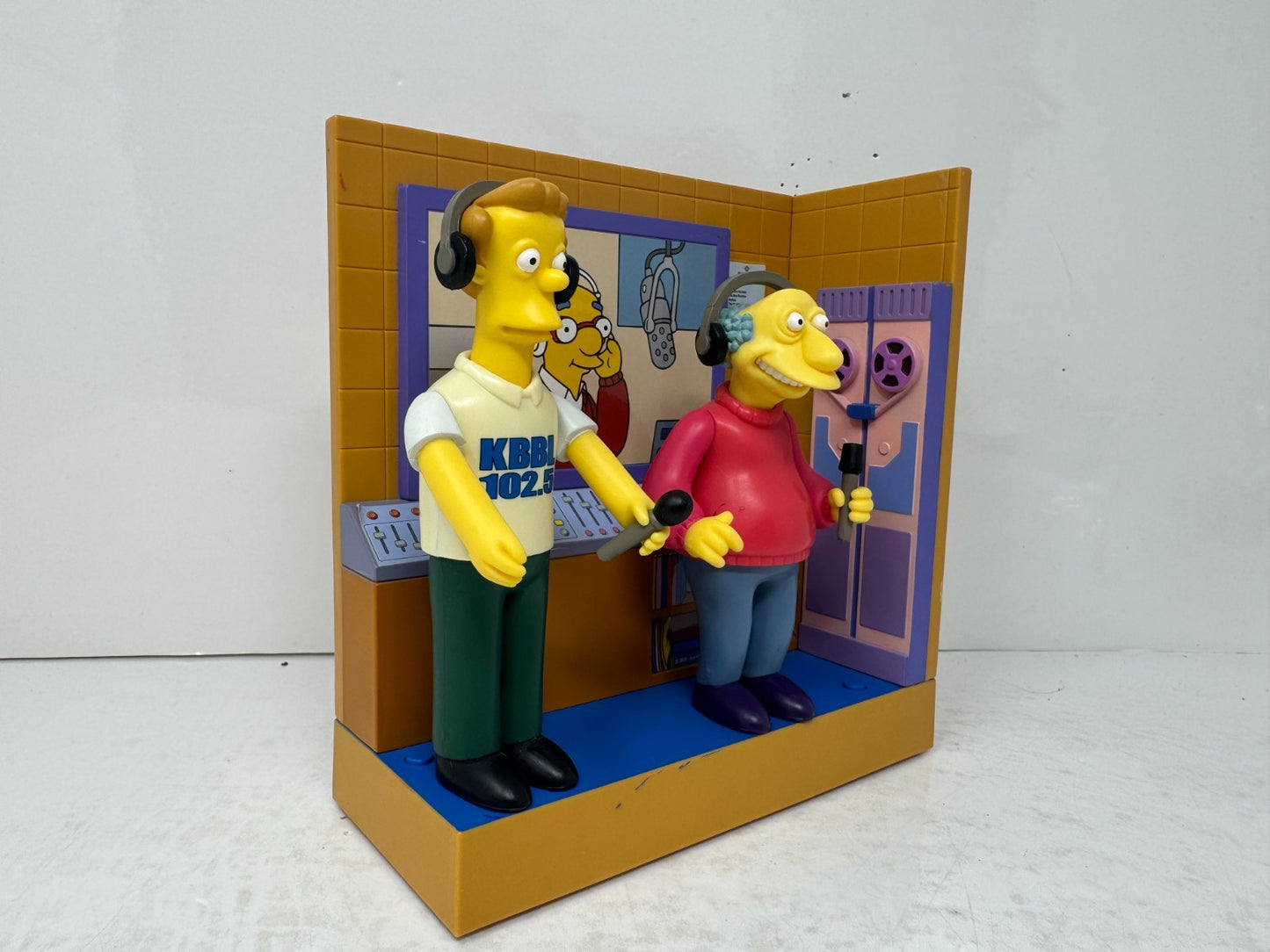 Simpsons World of Springfield KBBL Radio Station Set Playmates Diorama