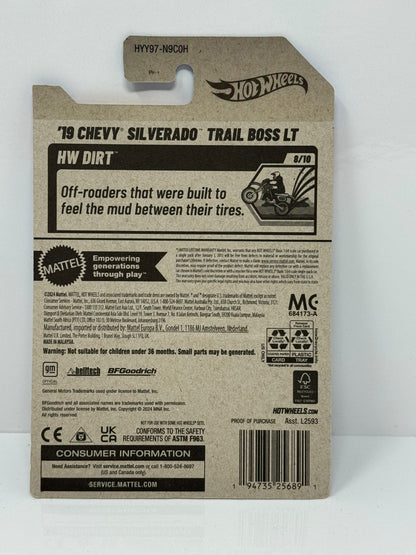 Hot Wheels HW Dirt 2019 Chevy Silverado Trail Boss LT 1:64 Diecast