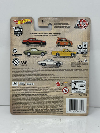 Hot Wheels Premium Japan Historics 3 1975 Datsun Sunny Truck (B120) 1:64 Diecast