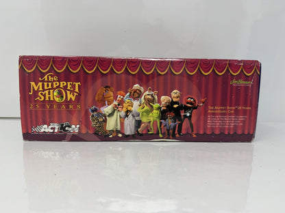 Action Nascar The Muppet Show Anniversary Car 2002 Dodge Intrepid 1:24 Diecast