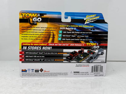 Johnny Lightning Tow & Go 1985 Toyota SR5 Pickup w/ Boat & Trailer 1:64 Diecast