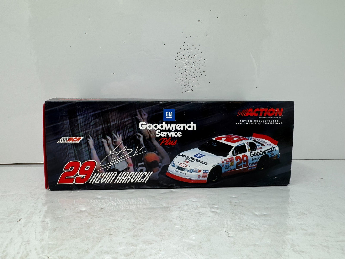 Action NASCAR #29 Kevin Harvick Service Plus 2001 Monte Carlo 1:24 Diecast