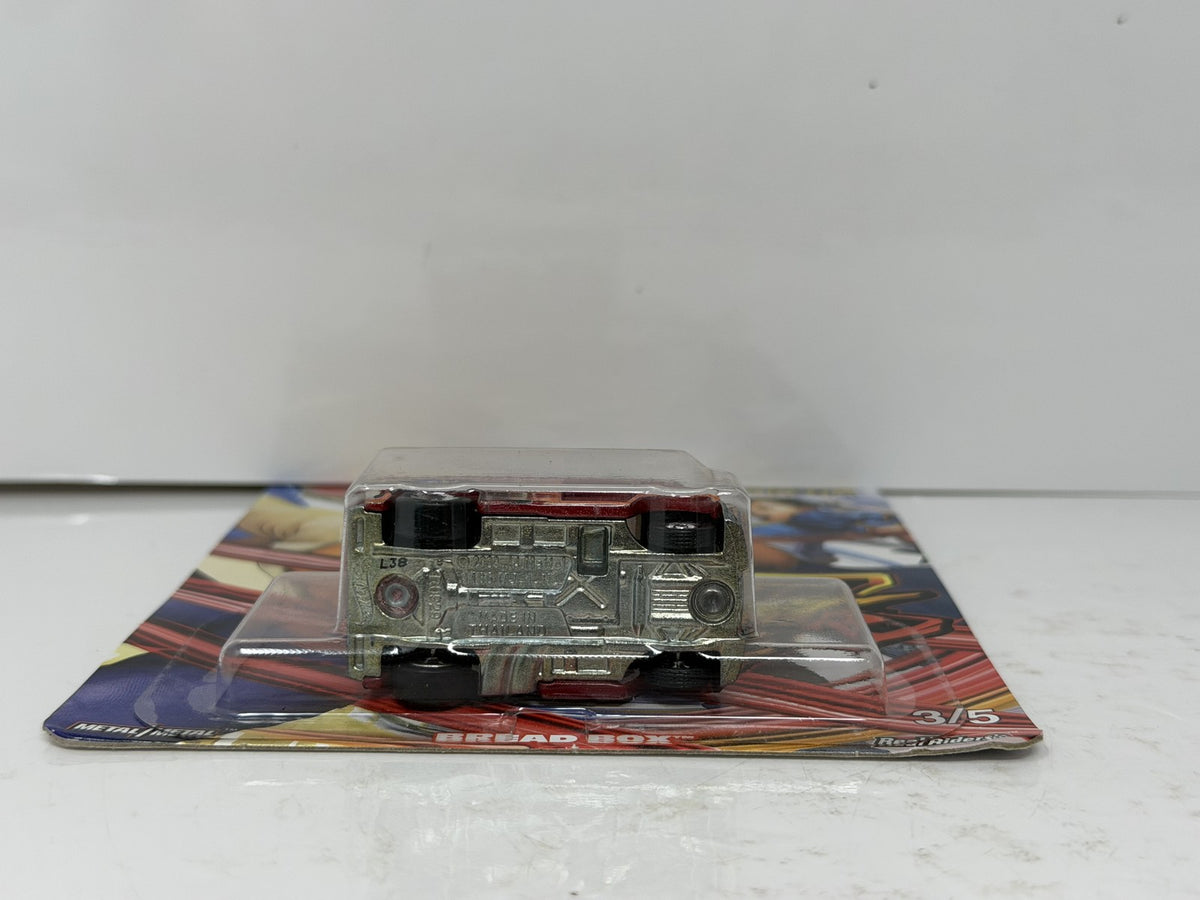 Hot Wheels Street Fighter V Bread Box 1:64 Diecast Real Riders