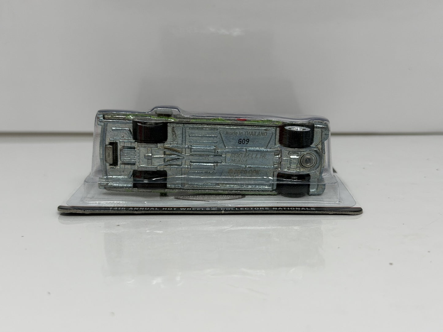 Hot Wheels 2014 Collectors Nationals Ghostbusters Ecto-1 1:64 Diecast 0698/2800