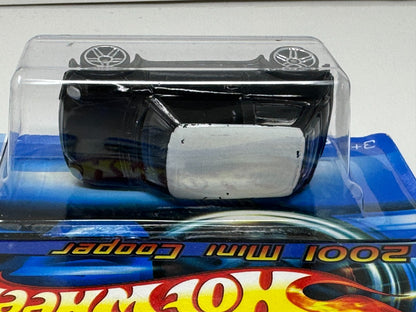 Hot Wheels 2001 Mini Cooper 1:64 Diecast Black Short Card