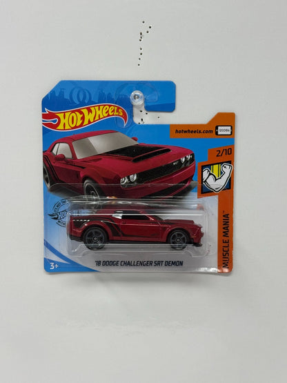 Hot Wheels Muscle Mania 2018 Dodge Challenger SRT Demon 1:64 Diecast Short Card