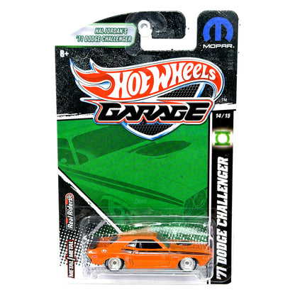 Hot Wheels Garage Green Lantern 1971 Dodge Challenger 1:64 Diecast