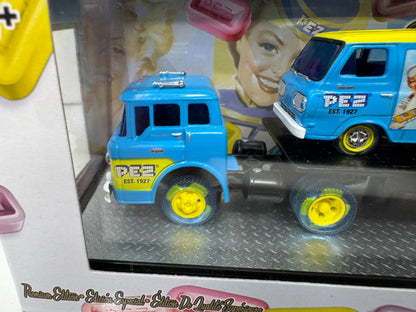M2 Machines Auto Haulers 1965 Ford Econoline Delivery Van PEZ 164 Diecast Custom