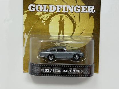 Hot Wheels Retro Entertainment James Bond 007 1963 Aston Martin DB5 1:64 Diecast