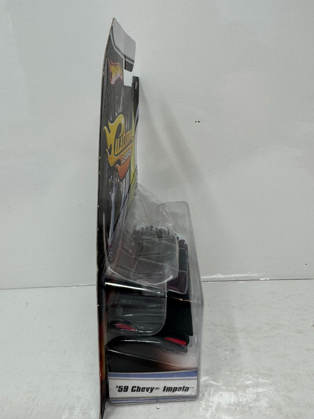 Hot Wheels Custom Classics 1959 Chevy Impala 1:50 Diecast