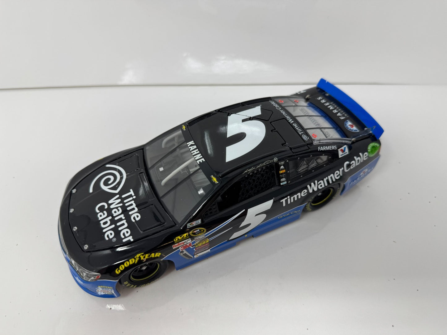 Lionel NASCAR Kasey Kahne #5 Time Warner Cable 2014 Chevrolet SS 1:24 Diecast