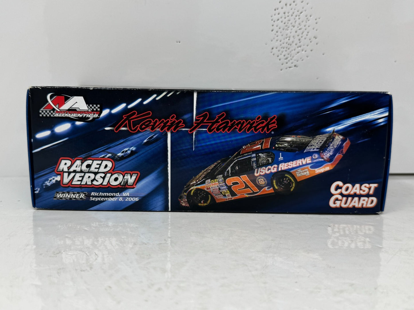 Motorsports Authentics Nascar #21 Kevin Harvick Richmond Win DEALER 1:24 Diecast