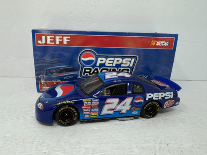 Action Nascar #24 Jeff Gordon Pepsi 1999 Chevrolet Monte Carlo 1:24 Diecast