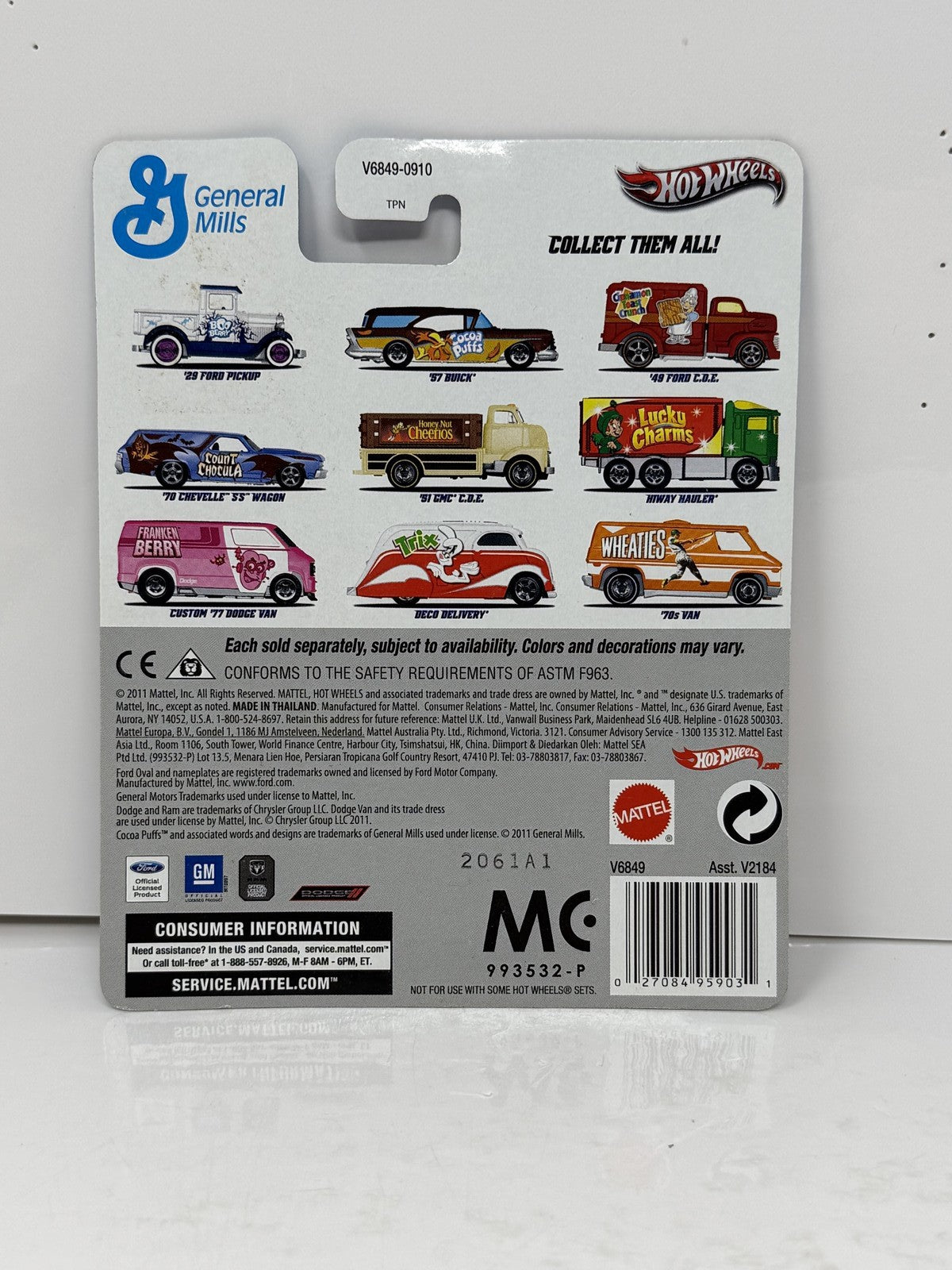 Hot Wheels General Mills Cocoa Puffs 1957 Buick 1:64 Diecast Real Riders