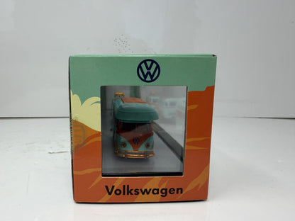 M2 Machines Volkswagen Double Cab & Delivery Van & Trailer CHASE 1:64 Diecast