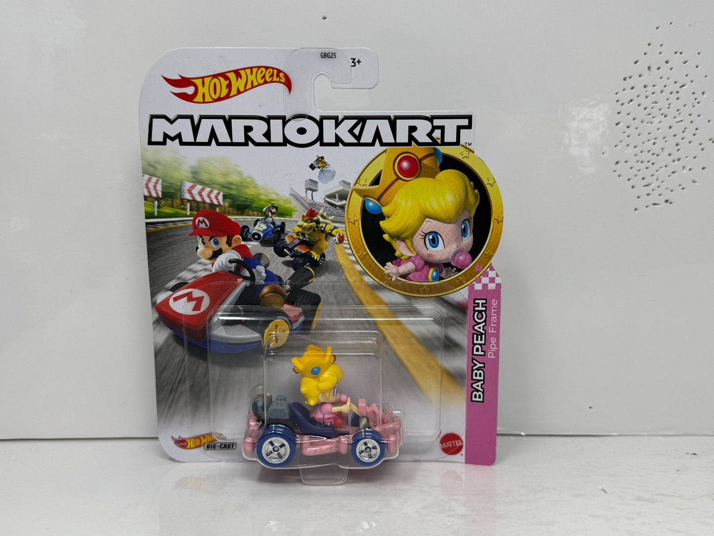Hot Wheels Mario Kart Baby Peach Pipe Frame 1:64 Diecast
