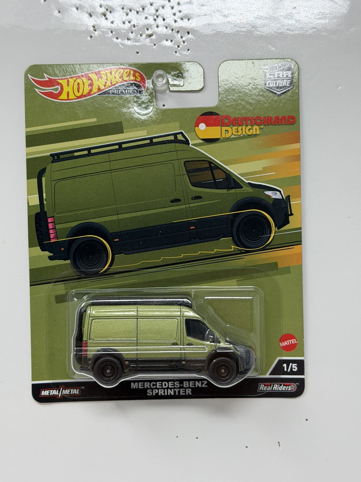 Hot Wheels Premium Deutschland Design Mercedes-Benz Sprinter 1:64 Diecast