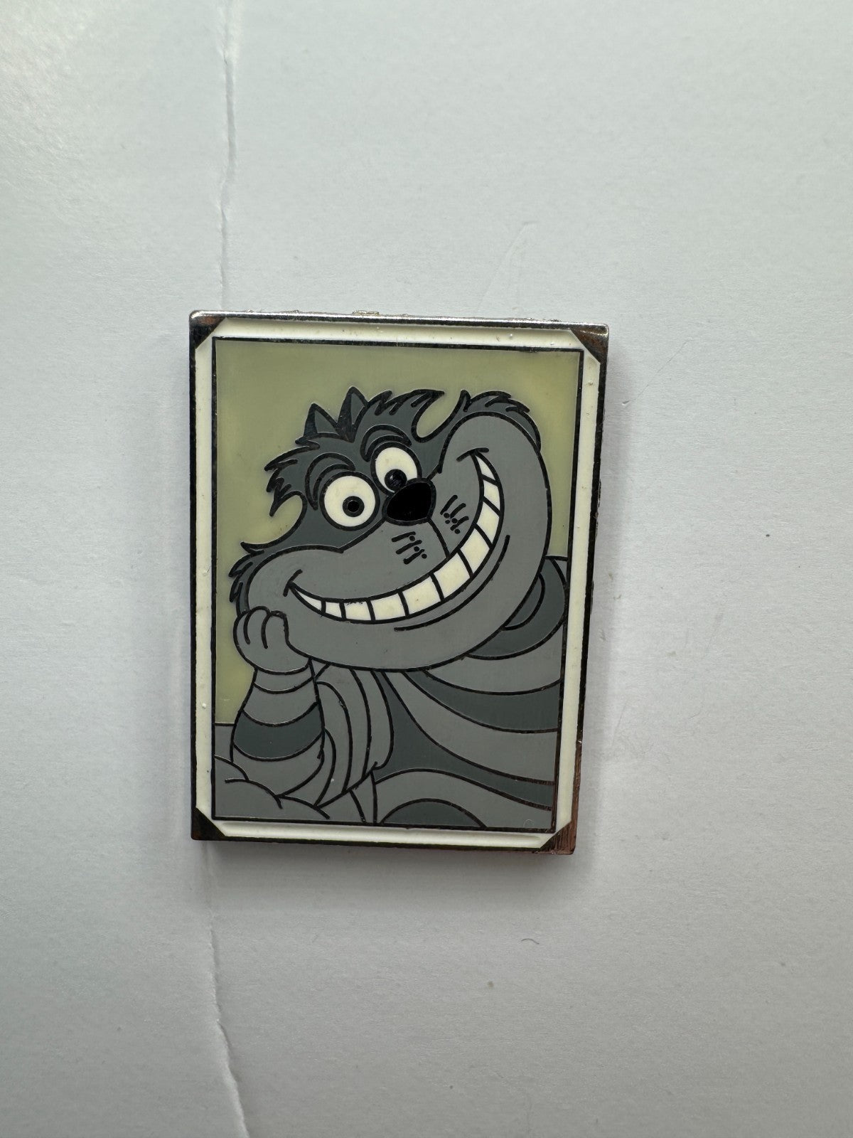WDW Disney Black and White Snapshots Cheshire Cat Trading Pin DC1S14