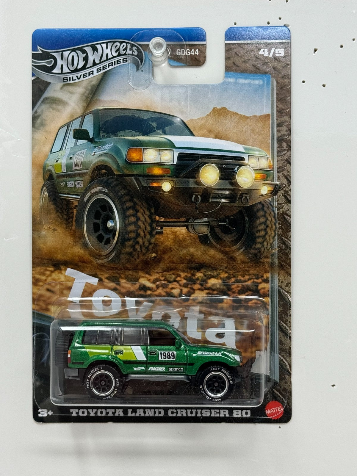 Hot Wheels Silver Series Toyota Land Cruiser 80 1:64 Diecast