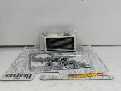 Hot Wheels Premium Beatles Revolver Combat Medic 1:64 Diecast Real Riders