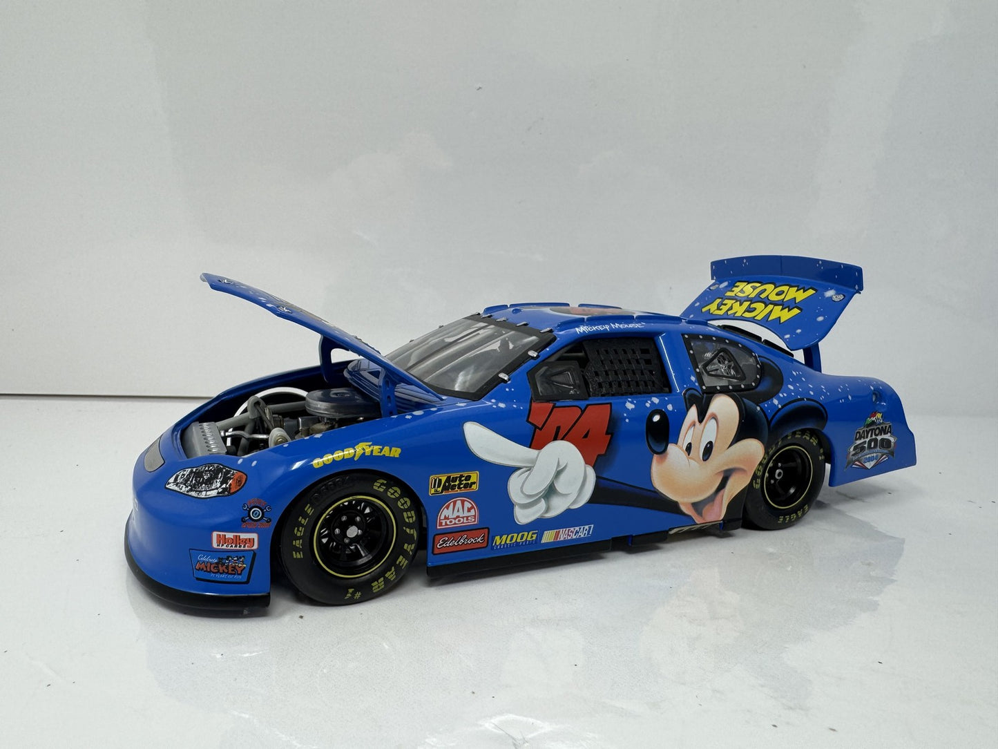 Team Caliber Nascar 2004 Daytona 500 Mickey Mouse Monte Carlo 1:24 Diecast