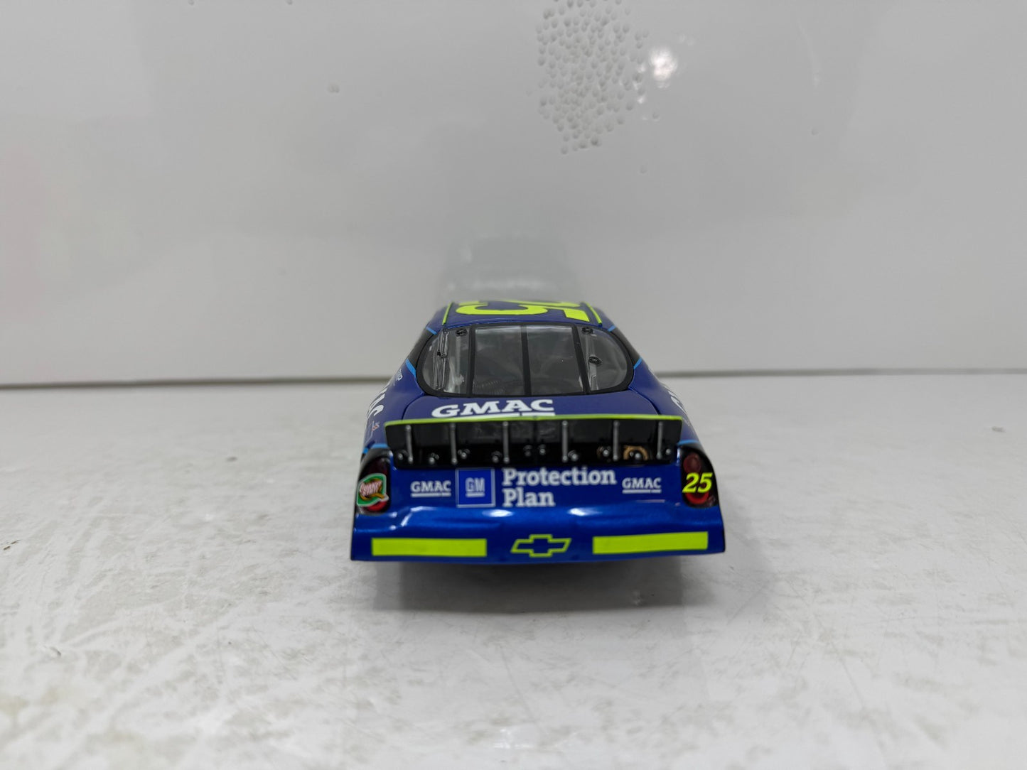 Action NASCAR #25 Brian Vickers GMAC 2004 Chevy Monte Carlo 1:24 Diecast