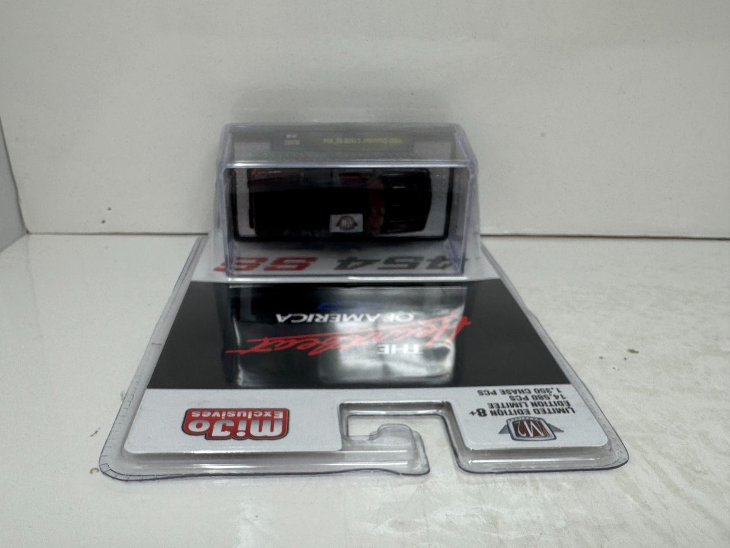 M2 Machines Heartbeat of America 1991 Chevrolet C1500 SS 454 1:64 Diecast