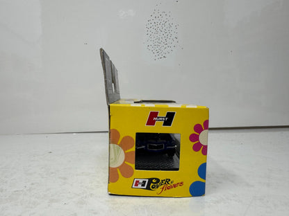 M2 Machines Hurst Power Flowers 1970 Chevrolet Camaro Z/28 RS 1:64 Diecast