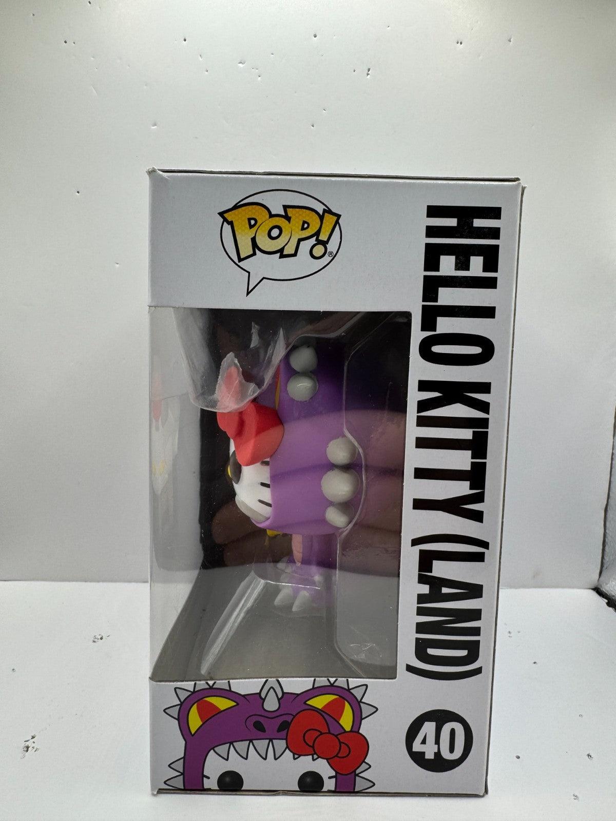 Funko Pop! Hello Kitty #40 Hello Kitty (Land) Vinyl Figure