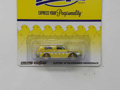 Hot Wheels Peeps Custom 1969 Volkswagen Squareback 1:64 Diecast Real Riders