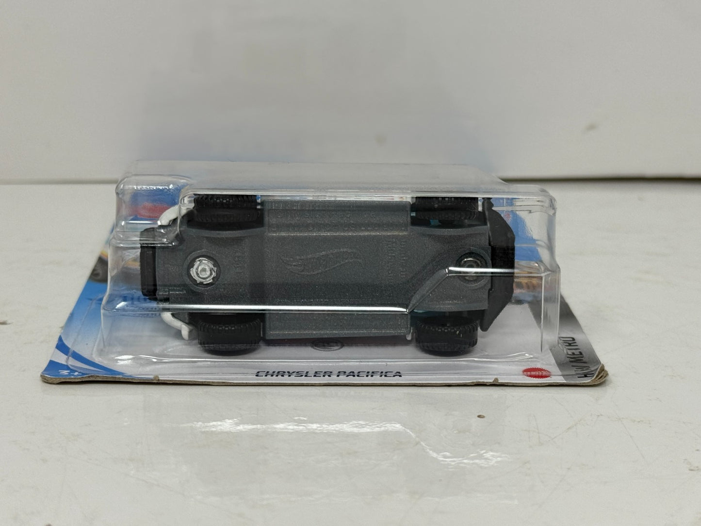 Hot Wheels Treasure Hunt HW Metro Chrysler Pacifica 1:64 Diecast