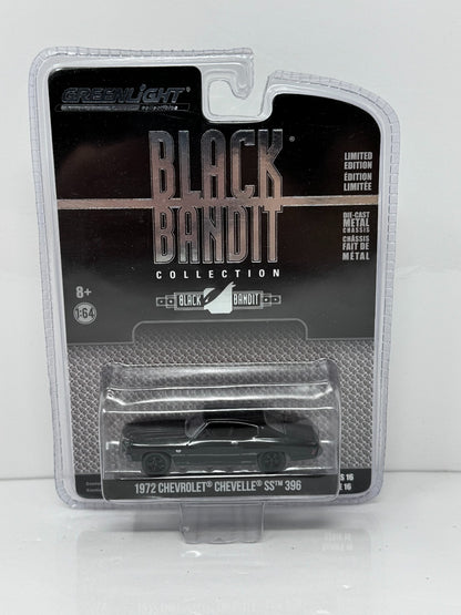 Greenlight Black Bandit Collection 1972 Chevrolet Chevelle SS 396 1:64 Diecast